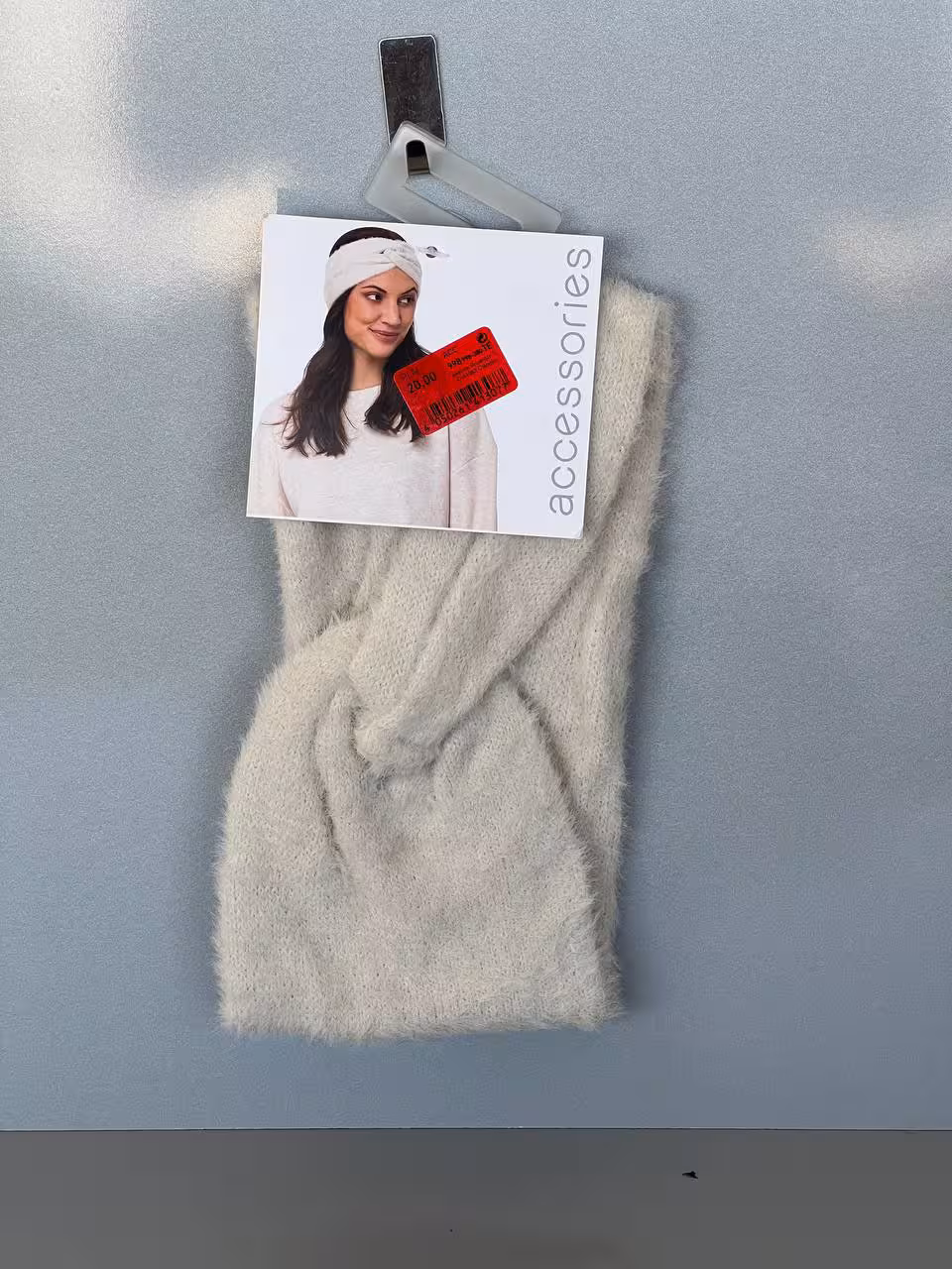 هدبند زمستانی برند Accessories