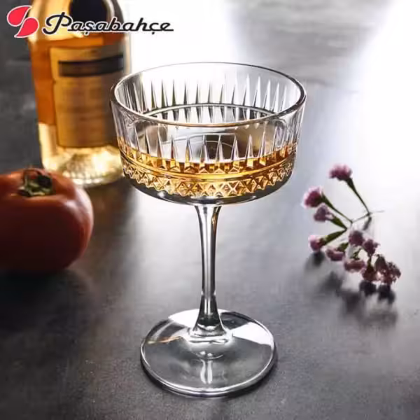 پاشا باغچه - گیلاس ( جام ) بستنی خوری الیسا 440436