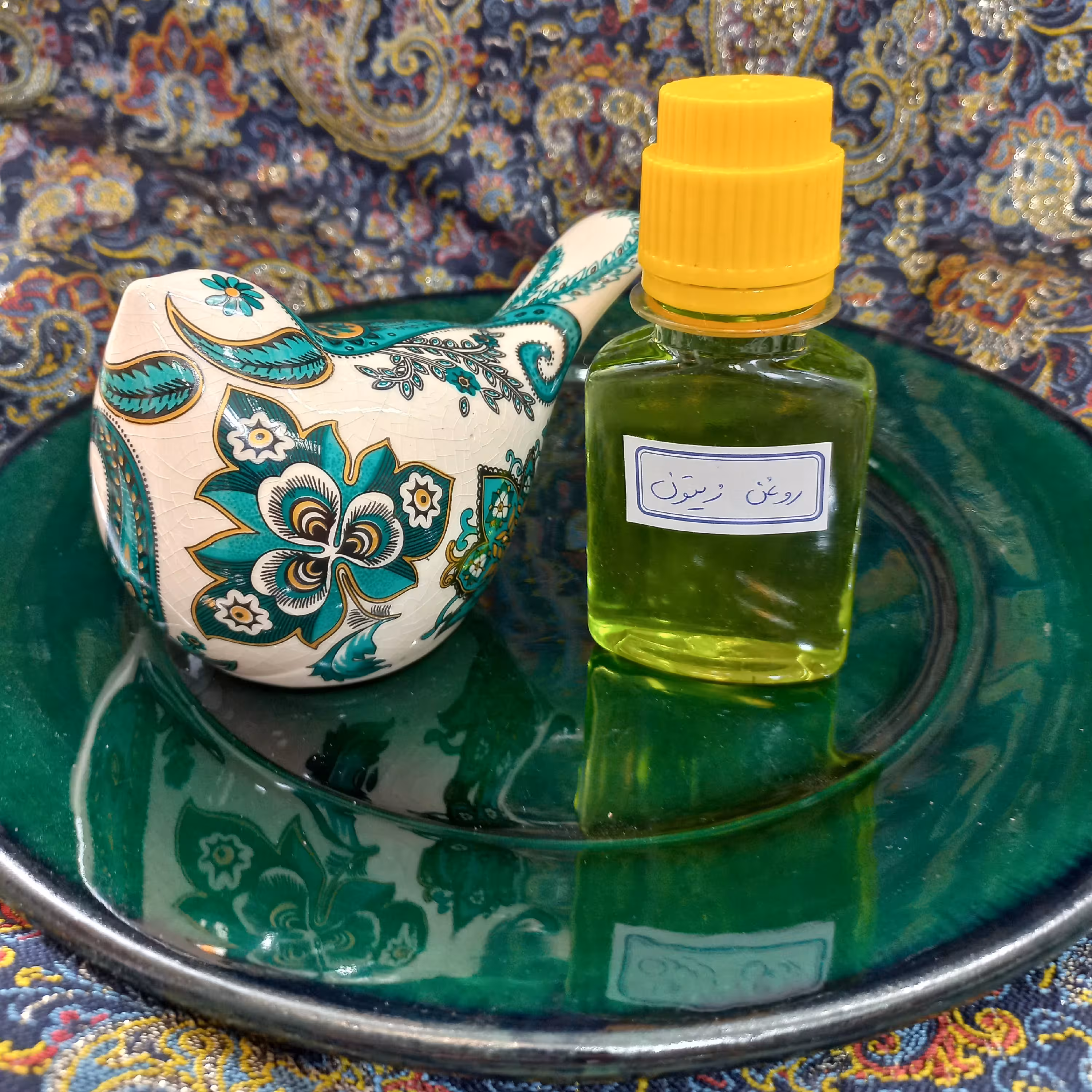 روغن زیتون برای سلامت مو . پوست و رگ های شما مفیداست.کم شدن لک.جوش های صورت.رفع یبوست. بهبود سردرد 