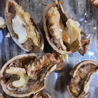 گردو سوزنی ایرانی محصول کردستان 1403  یک کیلویی محصول امسال