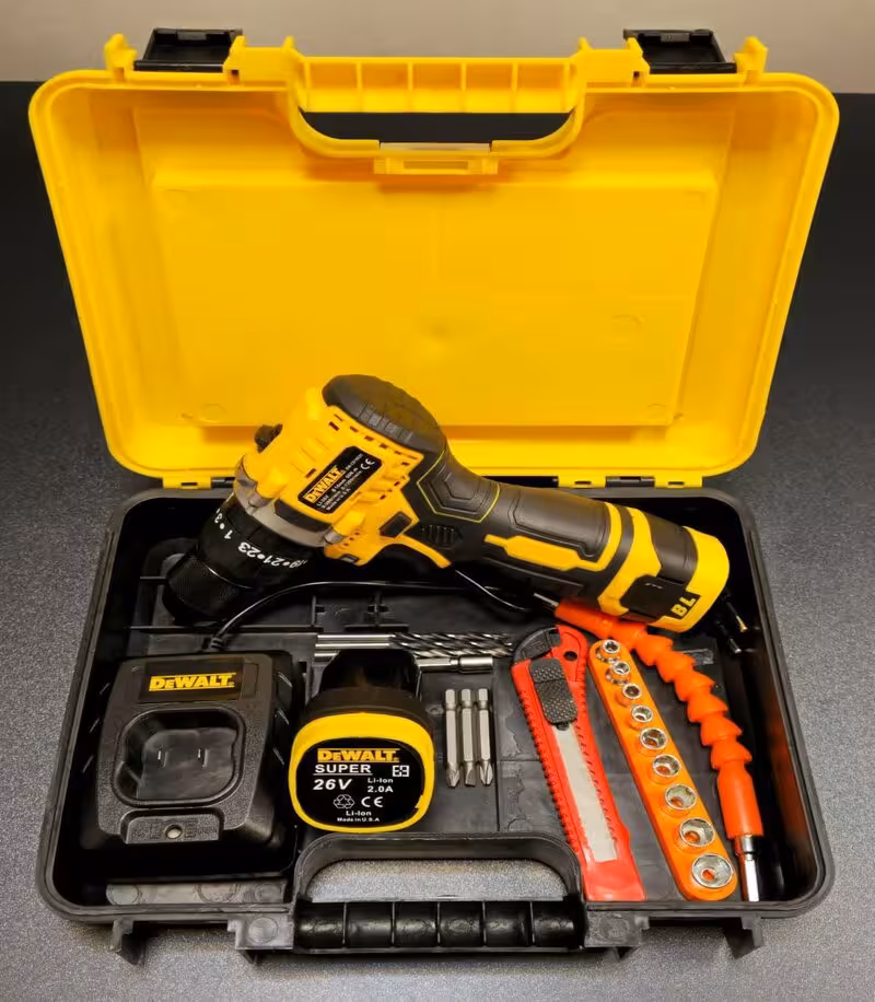 دریل شارژی پیچ گوشتی شارژی 24 ولت براشلس چکشی طرح دیوالت مدل 24V