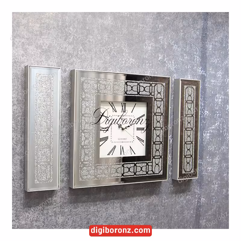 ساعت مربع زنجیره ای نقره ای