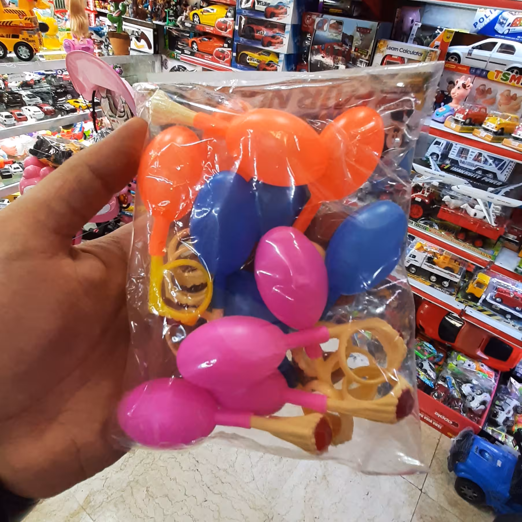 اسباب بازی انگشتر آبپاش  بسته 5 عددی