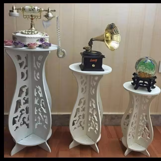 میز  پی وی سی