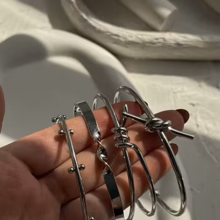 پک دستبند 4عددی نقره ای اقتصادی شماره44