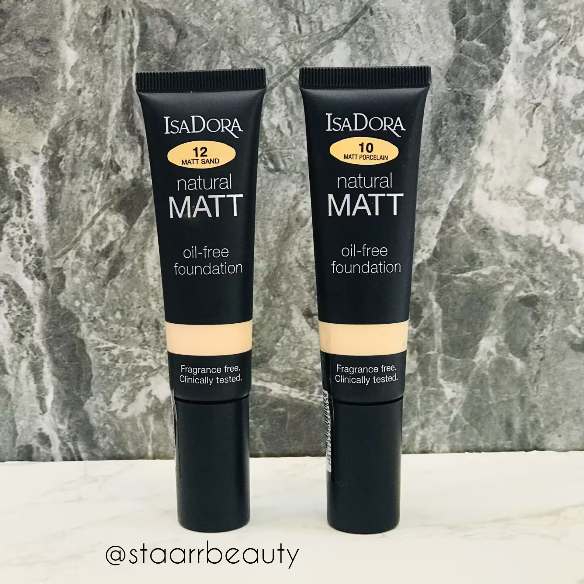 کرم پودر ایزادورا مدل Natural Matt حجم 35 میل