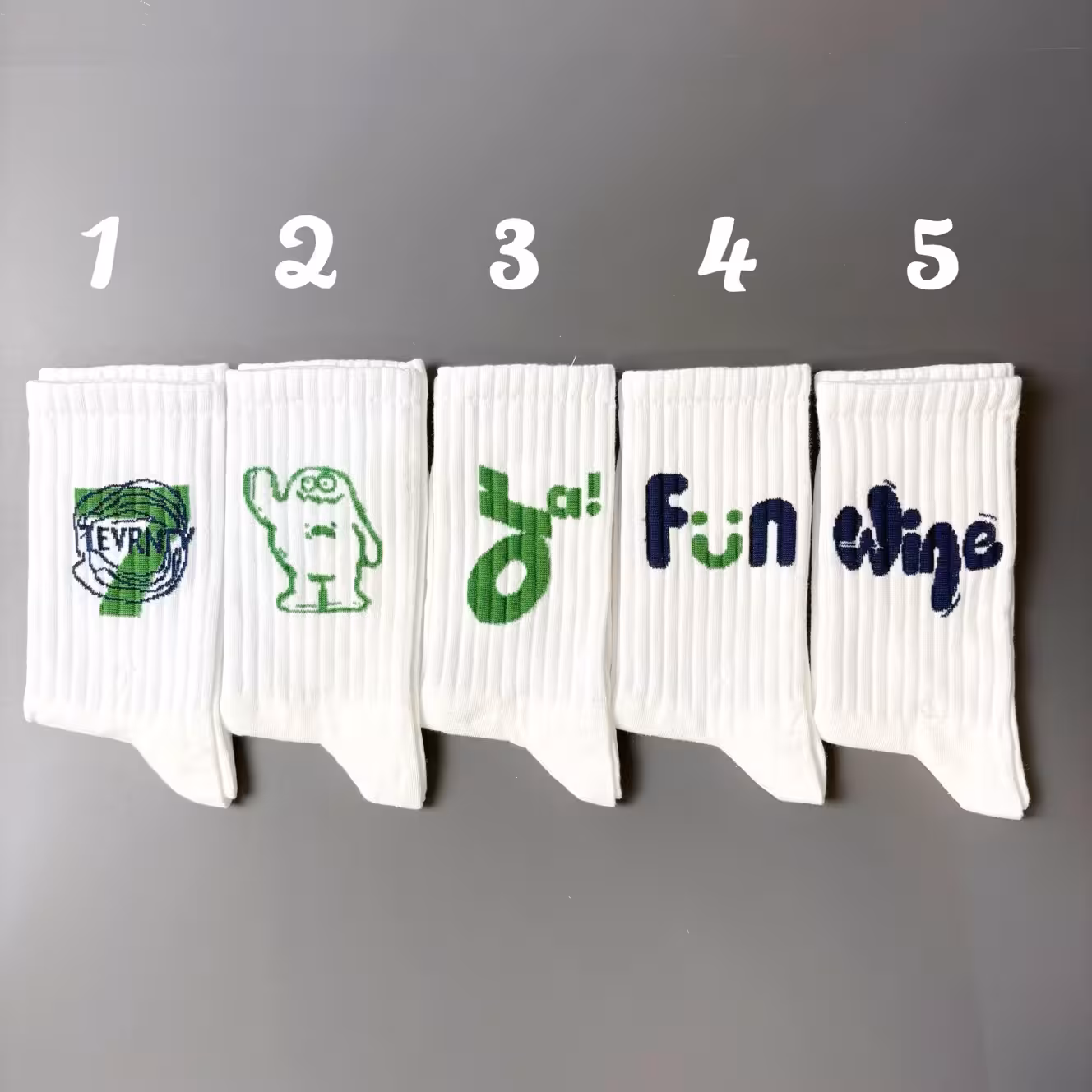 جوراب ساقدار الیت نوشته دار سری fun