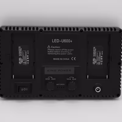 نور ثابت ال ای دی کینگ پاور مدل Pro 600