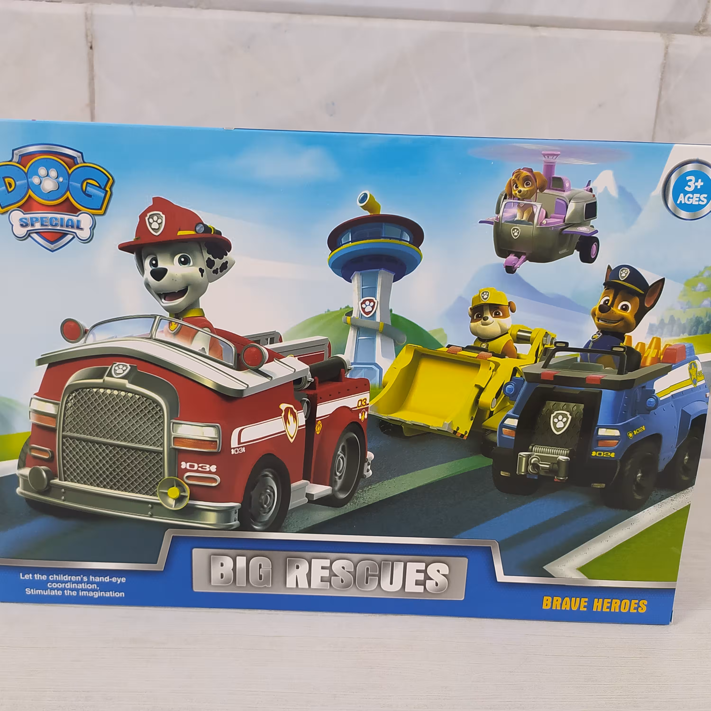 اسباب بازی ست  سگ های نگهبان شش عددی خارجی با ارسال رایگان 