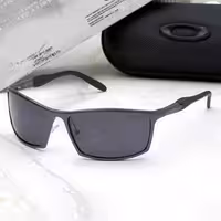 عینک آفتابی اوکلی آلومنیومی مردانه  UV400 دسته فنری Oakley