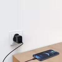 شارژر دیواری 45 وات پاوا مدل Stout Gan Travel Charge به همراه کابل USB-C به لایتنینگ