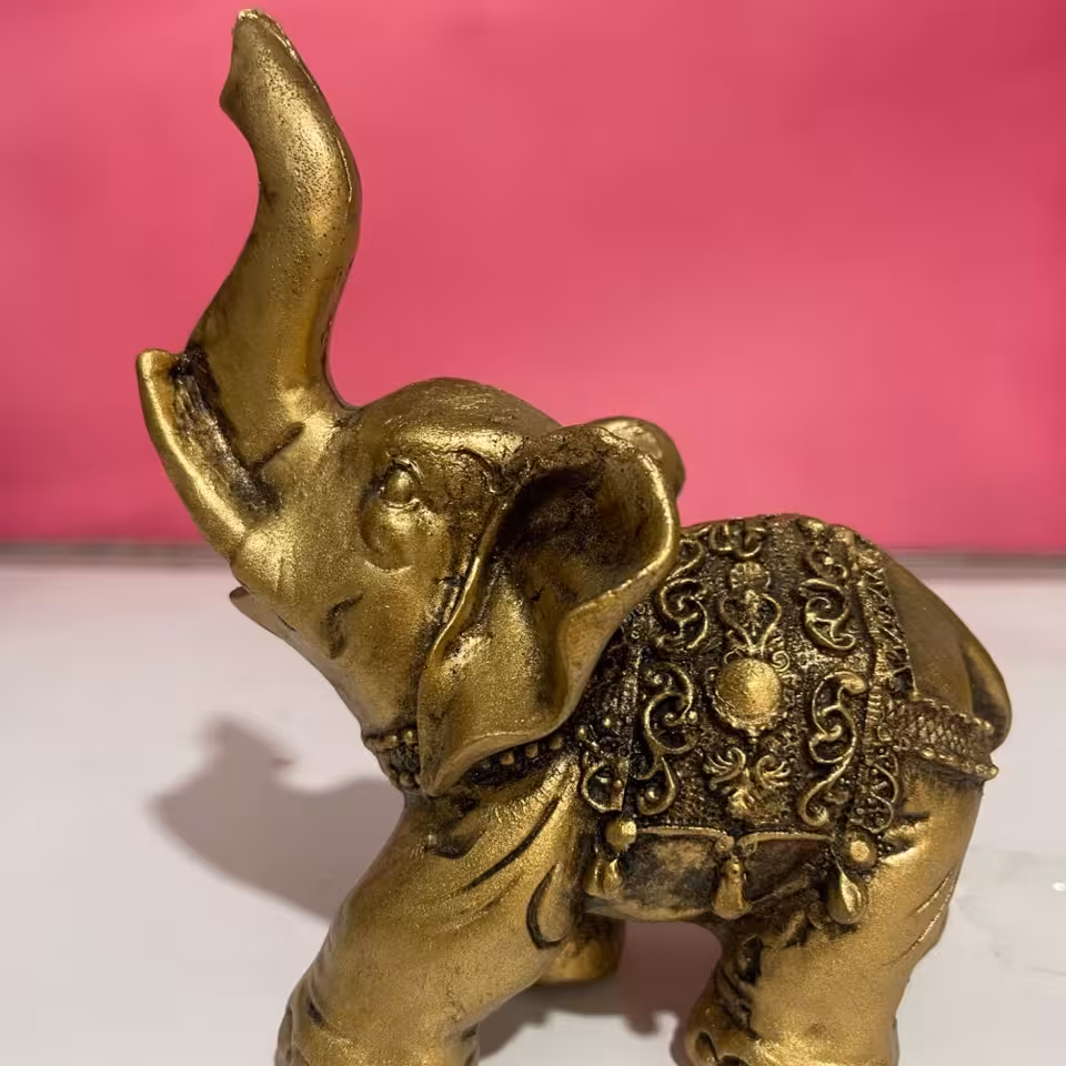 مجسمه دکوری فیل پلی استر خرطوم بالا سایز بزرگ یک عدد (پس کرایه)