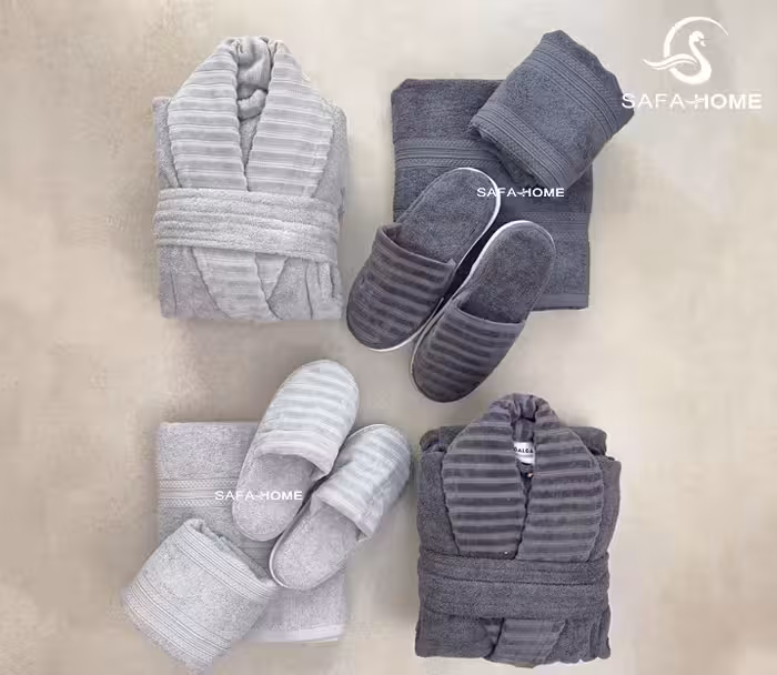 سرویس حوله عروس و داماد مدل دالورا طوسی‌تیره طوسی‌روشن