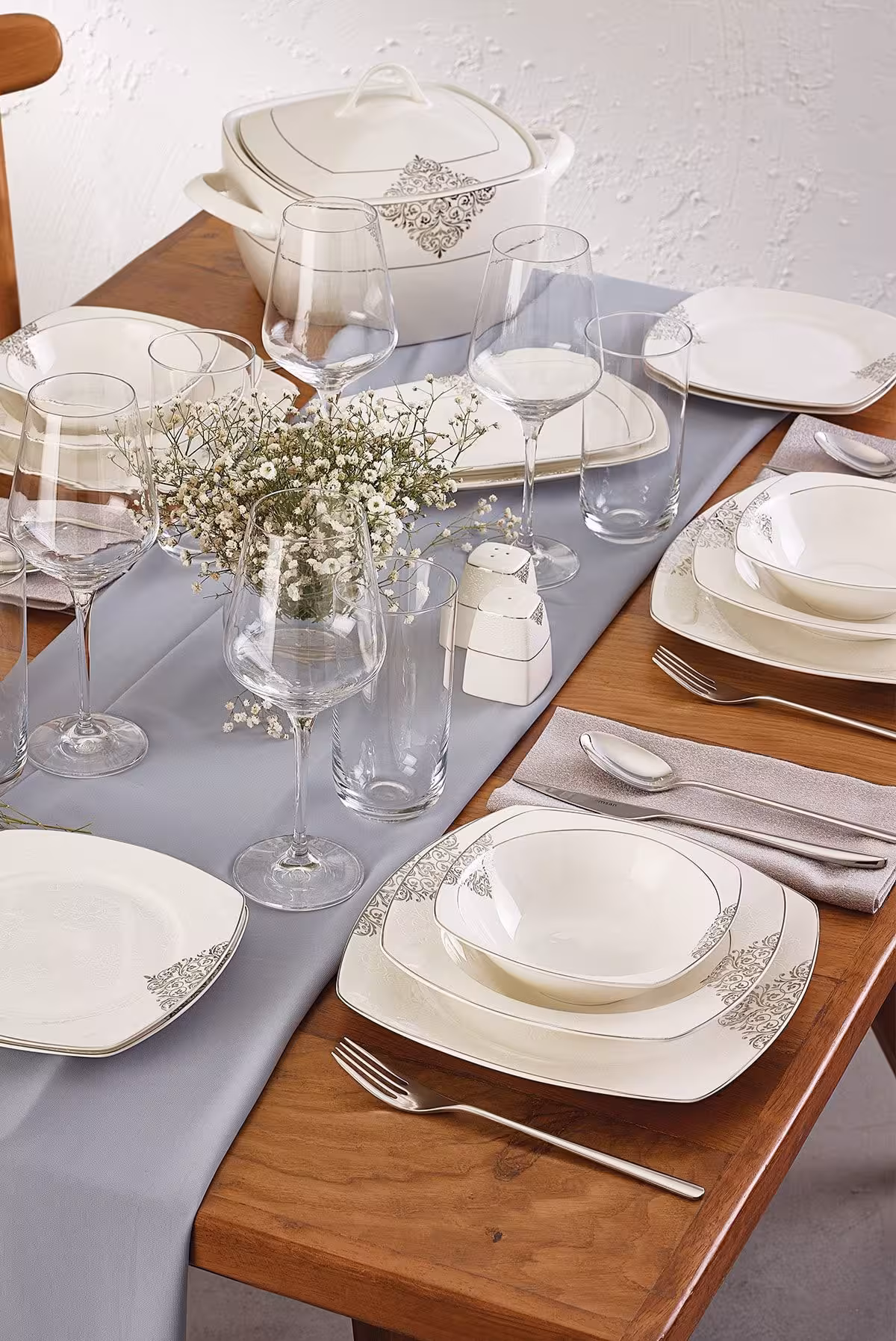 سرویس غذاخوری 12 نفره 60 پارچه برند Emsan ترکیه مدل Yasemin