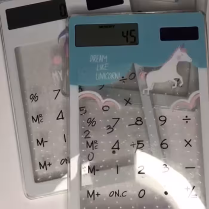 ماشین حساب شفاف بدون باتری