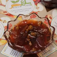 مربای به گردو نیم کیلویی باغ سر 