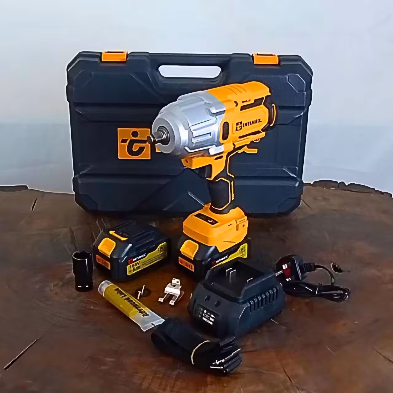 بکس شارژی 118 ولت سوپر صنعتی 1300 نیوتن اینتی مکس مدل 0935