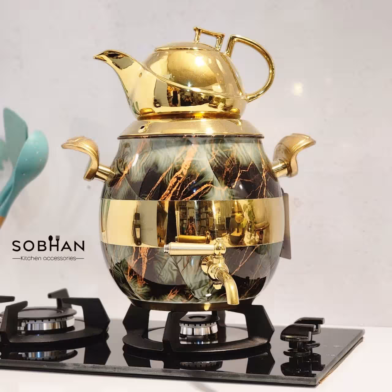 کتری و قوری شیردار