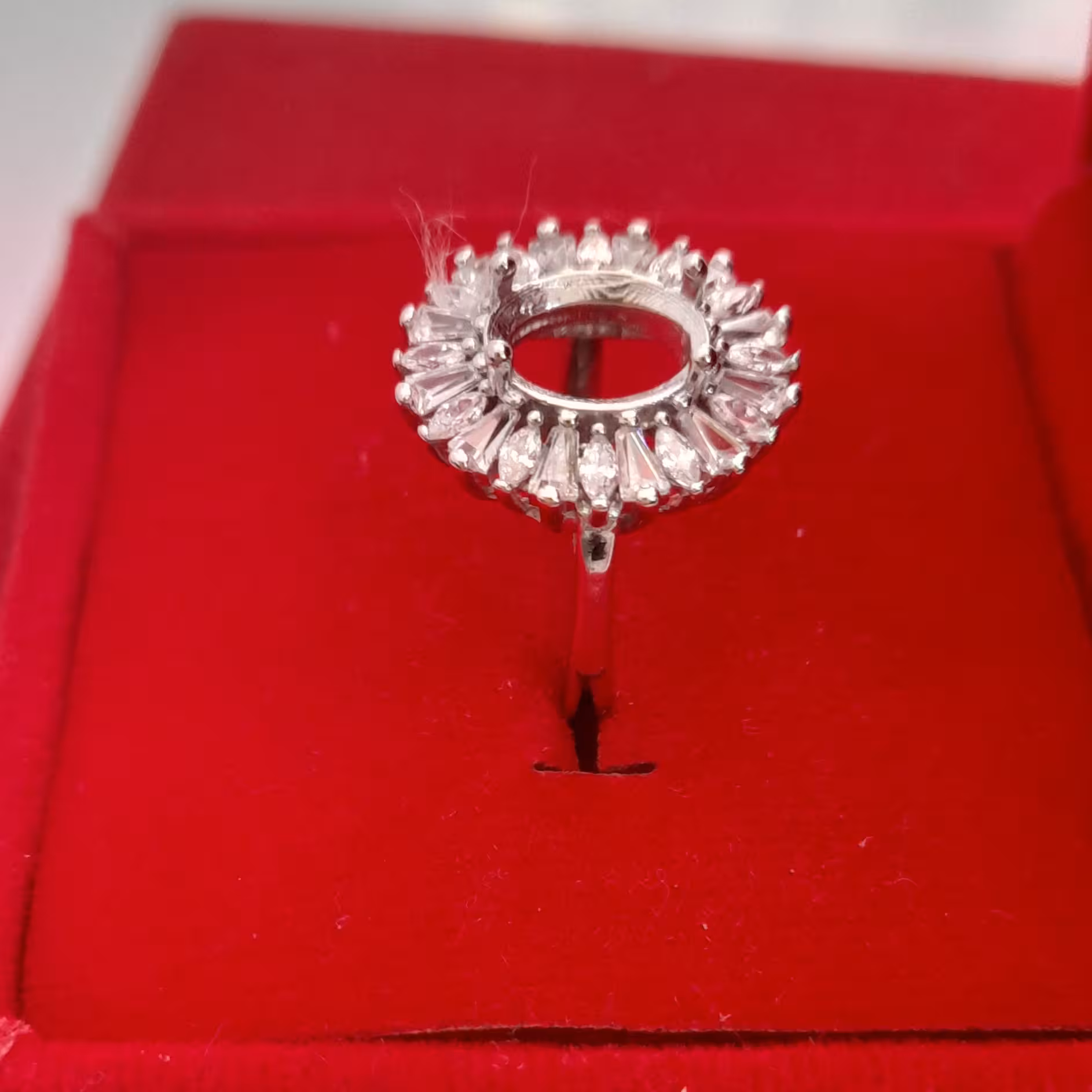 رکاب نقره بدون نگین  همراه با نگین اتمی