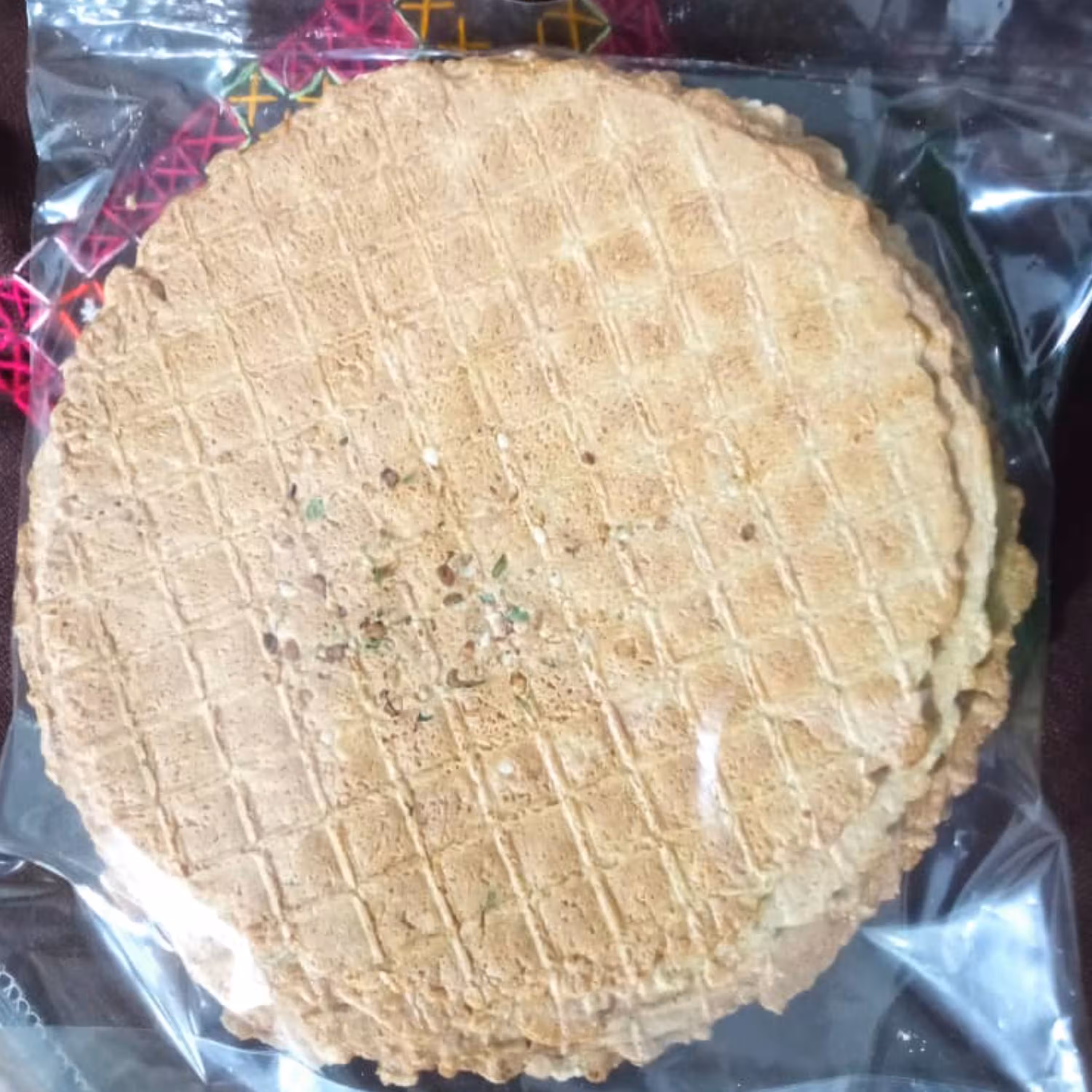 نان خشک چیپسی  (پیاز و جعفری)