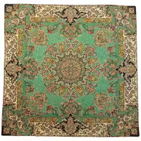 رومیزی مربع ترمه ابریشم کد TRM217 نفیس رنگ سبز کمرنگ آستر سبز لبه مغزی دوزی