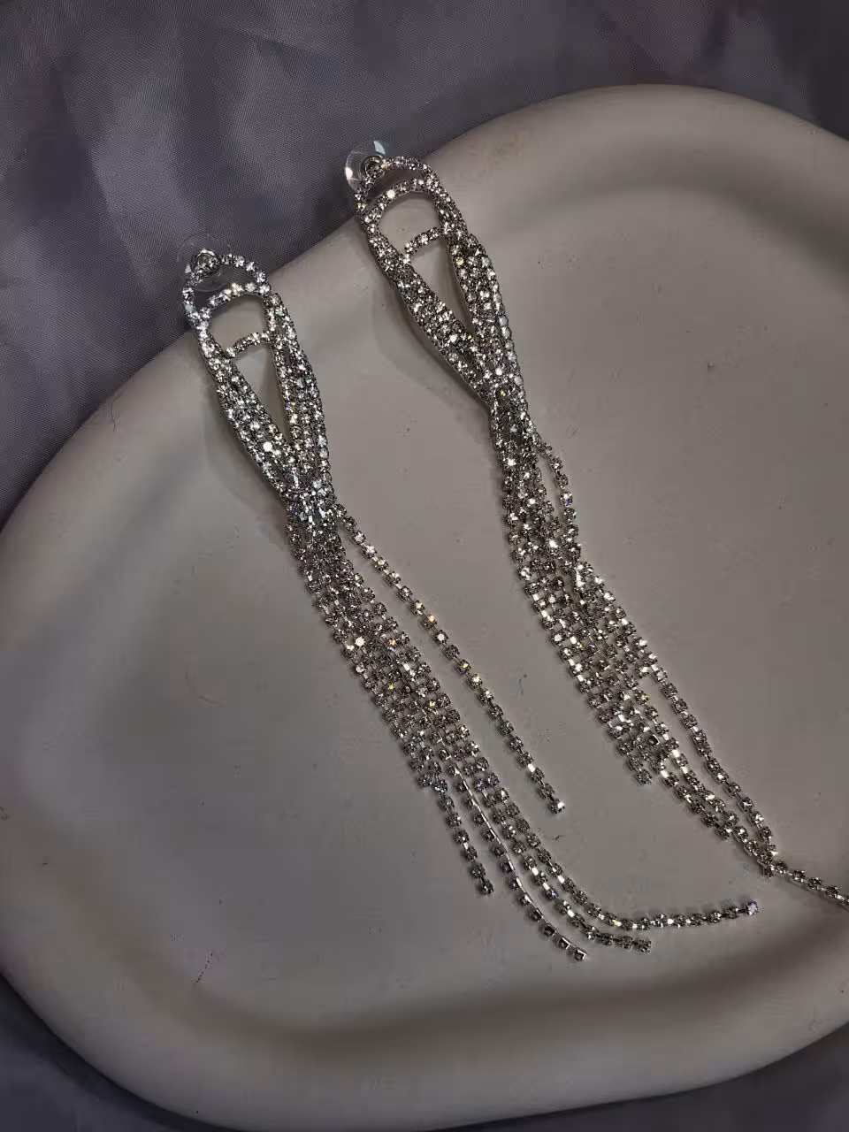 گوشواره میخی جواهری اویز دار