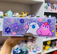 جامدادی کتابی مگنتی طرح خرس بنفش