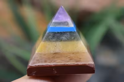 هرم هفت چاکرا