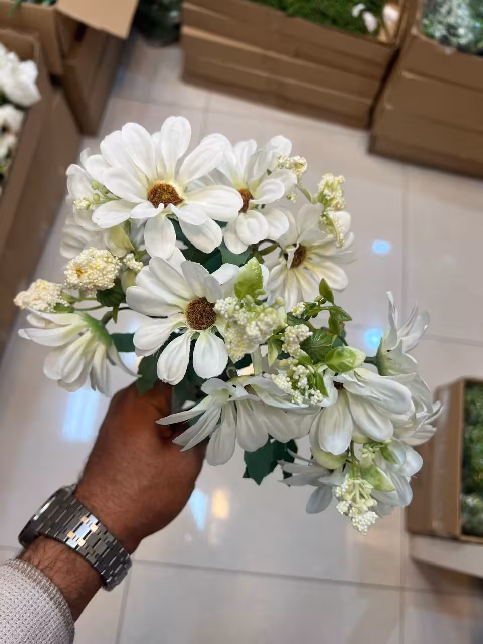 بوته کوکب مصنوعی سفید