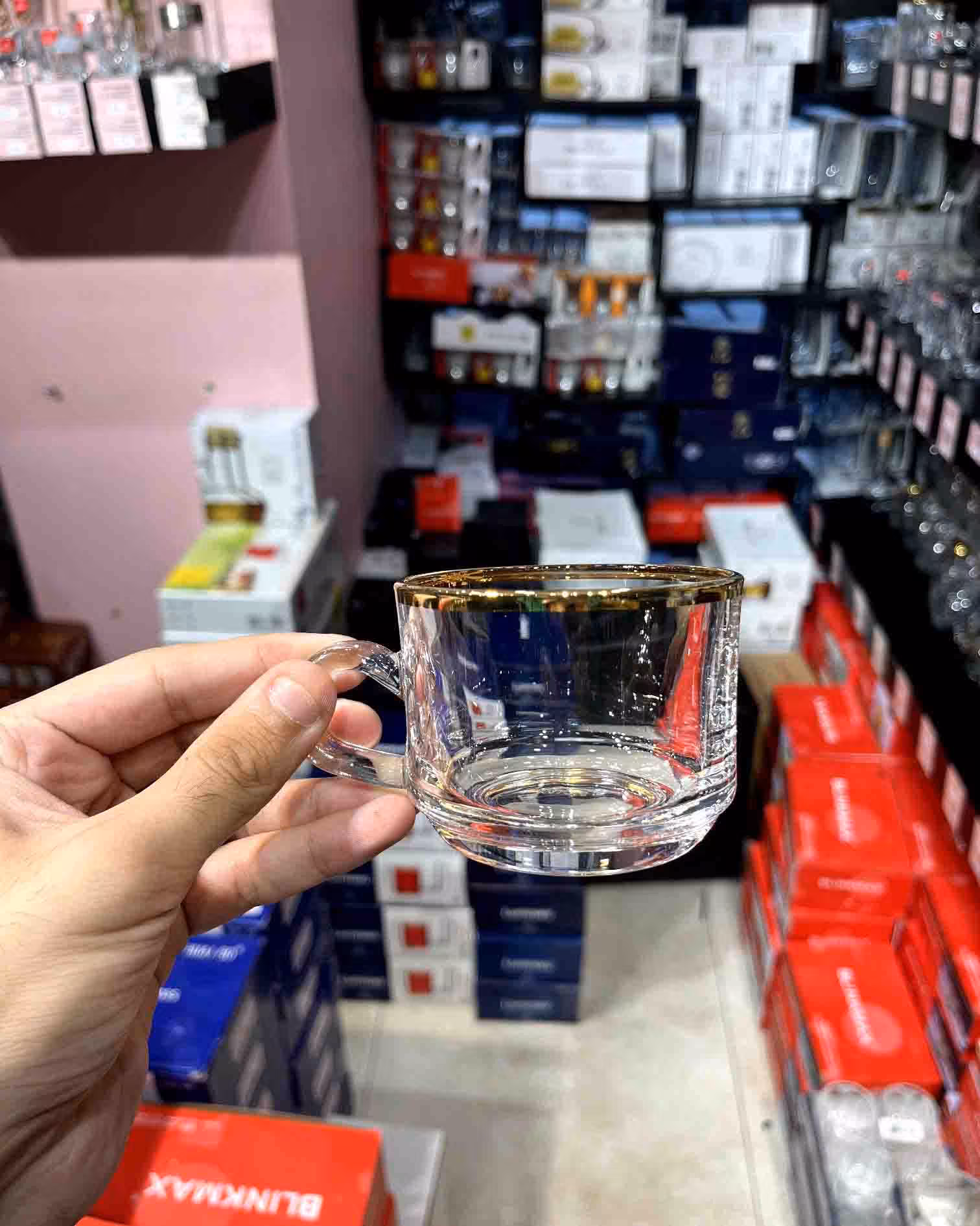 فنجان نیم محک لب طلایی