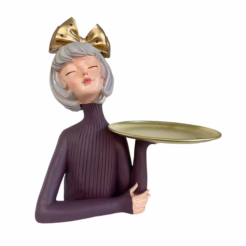 مجسمه دختر سینی فلزی به دست