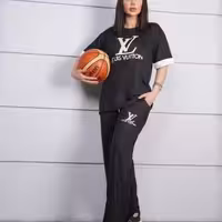 ست تیشرت شلوارLV