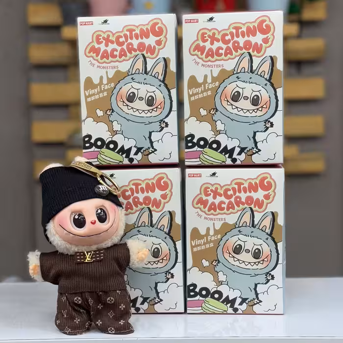 بلایند باکس لبوبو لباس دار شانسی ماکارون