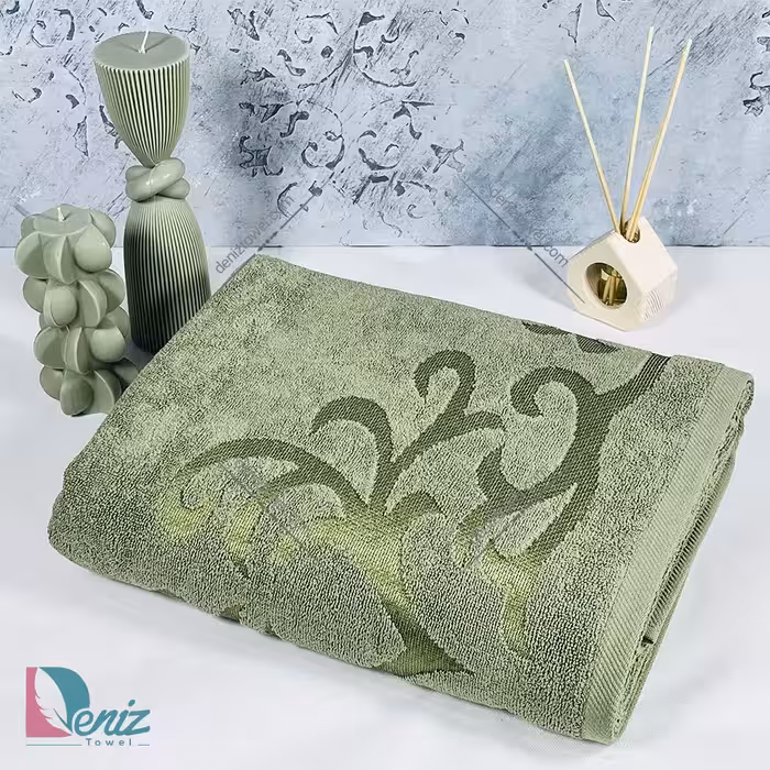 حوله حمامی طرح کایلی رنگ سبز