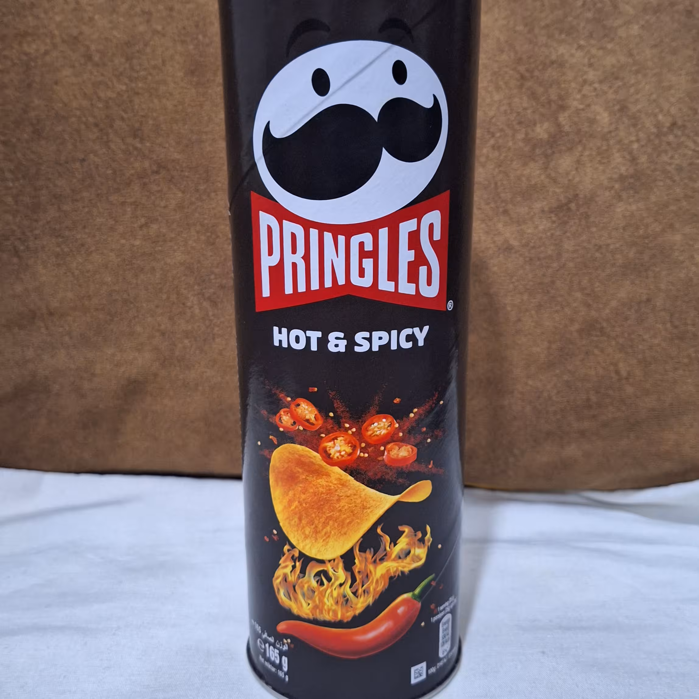 چیپس پرینگلز اصلی وارداتی مدل هات اسپایسی فلفلی در وزن 165