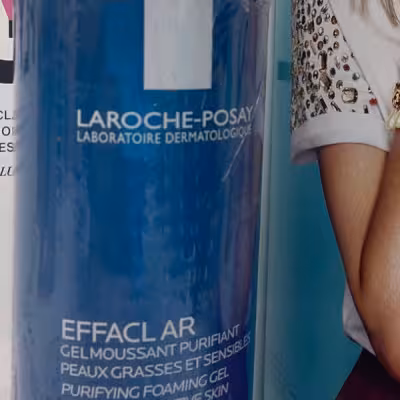 ژل شستشوی صورت پوست چرب و حساس افکلار پیوریفایینگ لاروش پوزای حجم 400