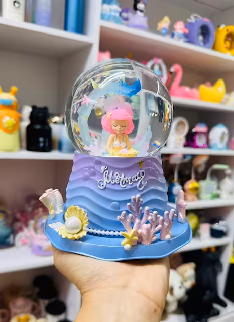 گوی موزیکال برفی بدنه چرخشی پری دریایی سایز بزرگ