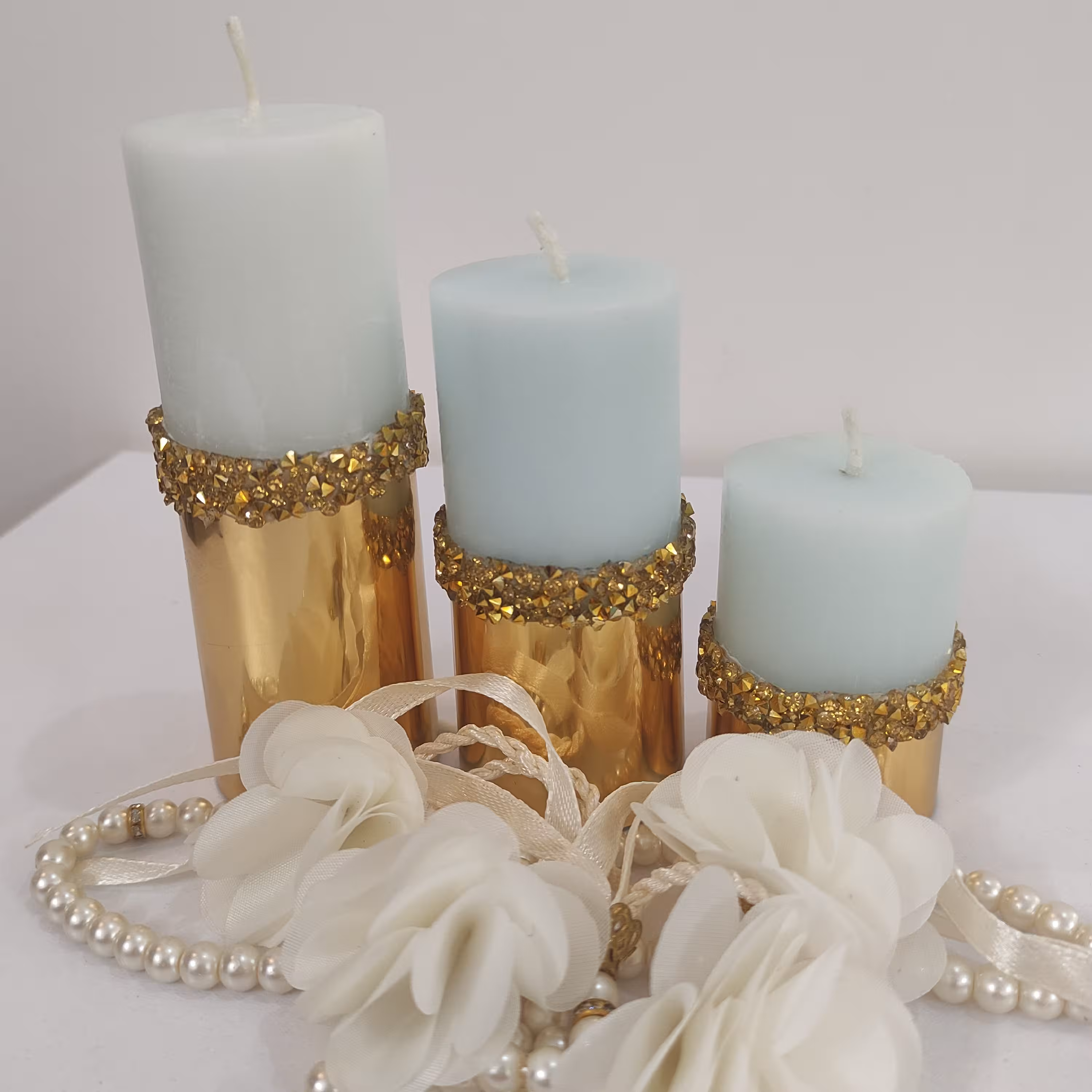 شمع دکوراتیو طلایی معطر