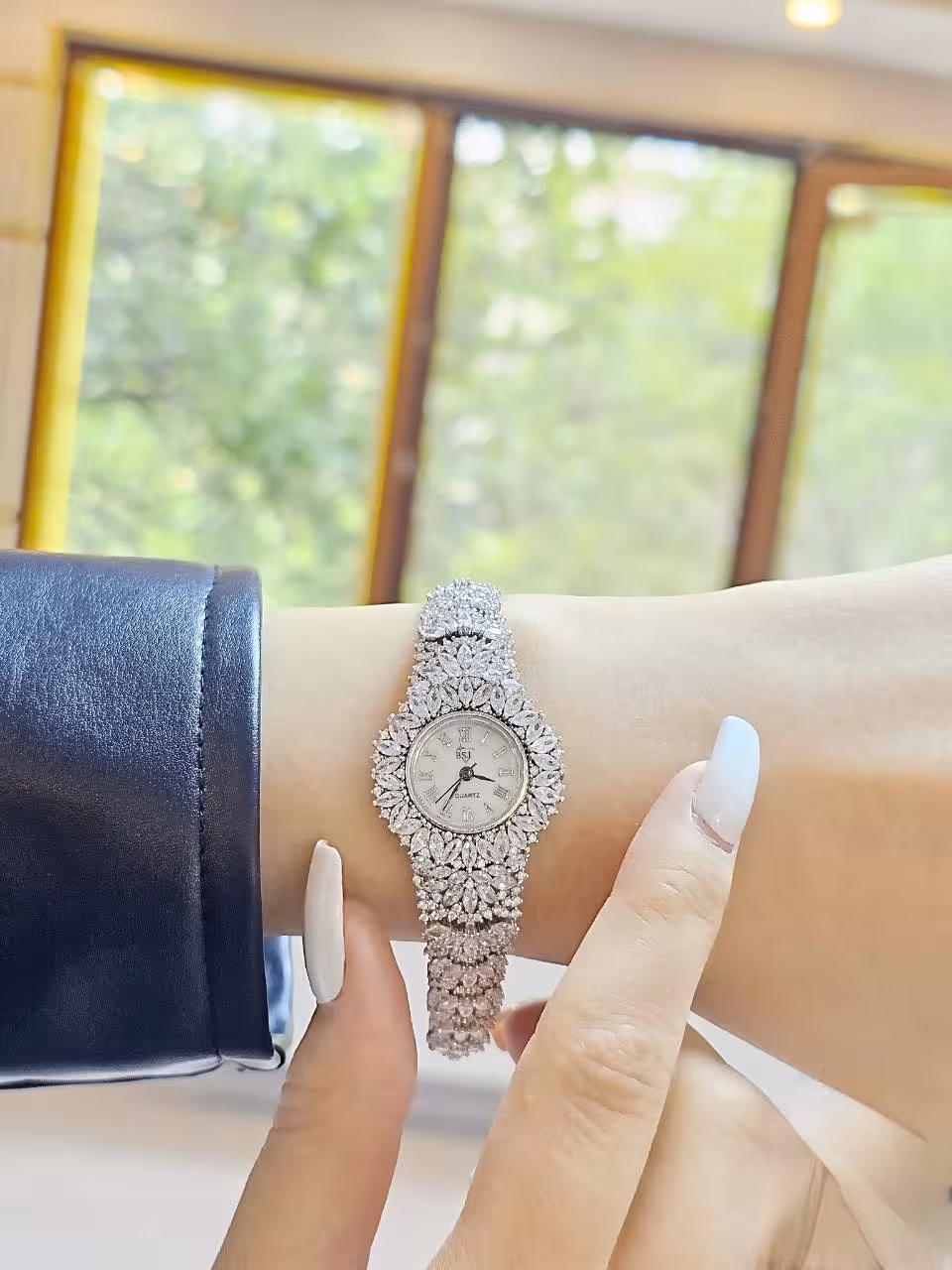 ساعت نقره جواهری زنانه کد 80188