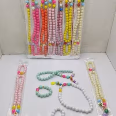 گردنبند و دستبند مهره درشت