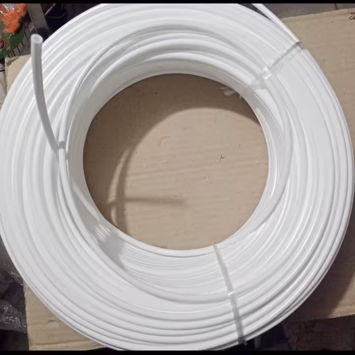 شیلنگ کولر ضد آفتاب پلی اتیلن ( یک متری )