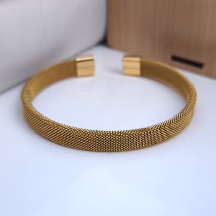 بنگل پسرانه طلایی استیل حصیری فری سایز