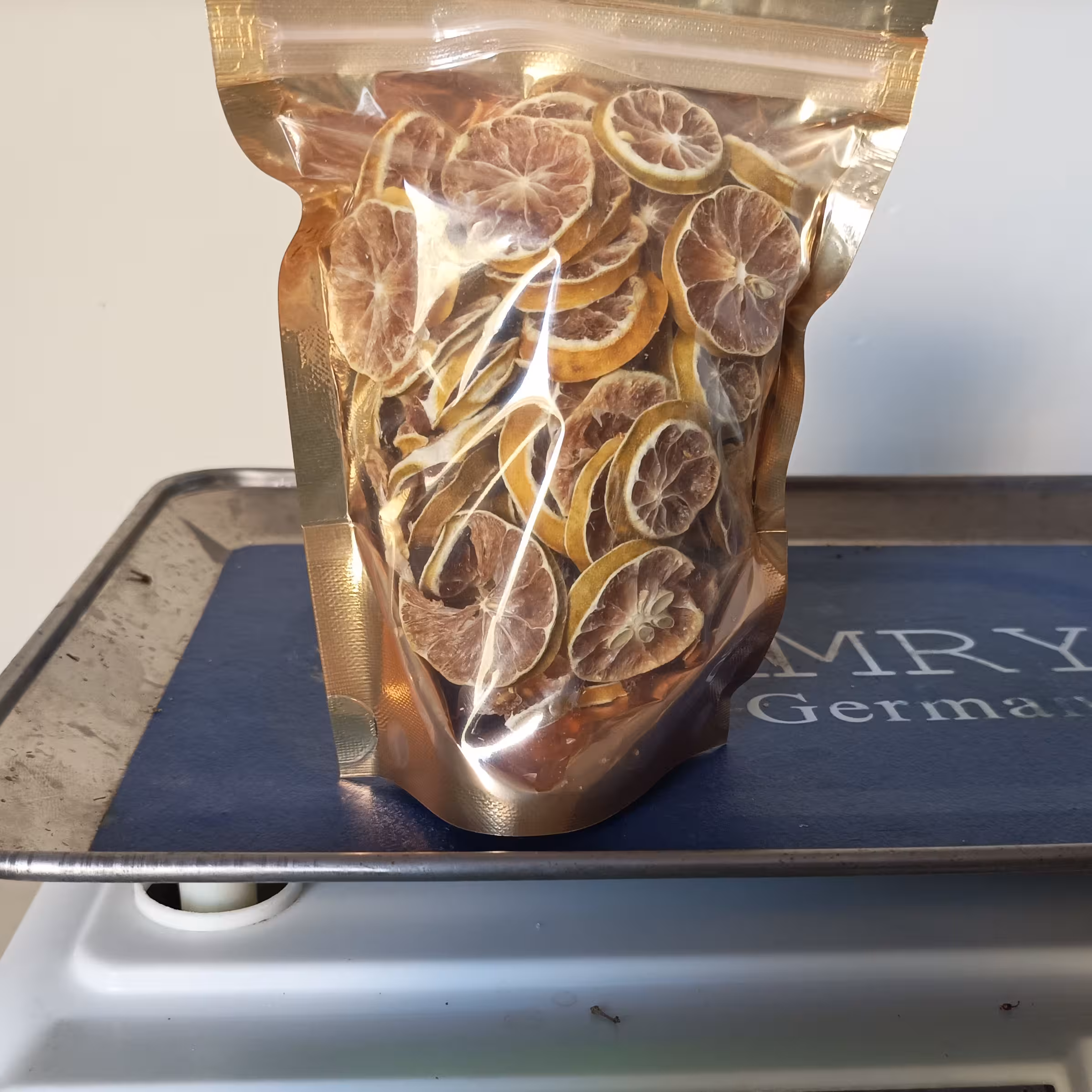 لیمو ترش اسلایس خشک  50گرمی بدون تلخی مخصوص تزیین و  چای