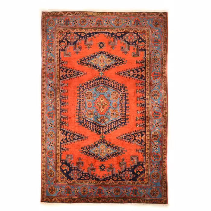 فرش قدیمی دستبافت پنج متری طرح حوضی