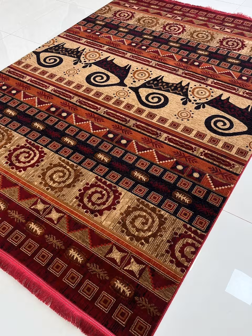 فرش لاکی 700شانه کاشان  تراکم 2100