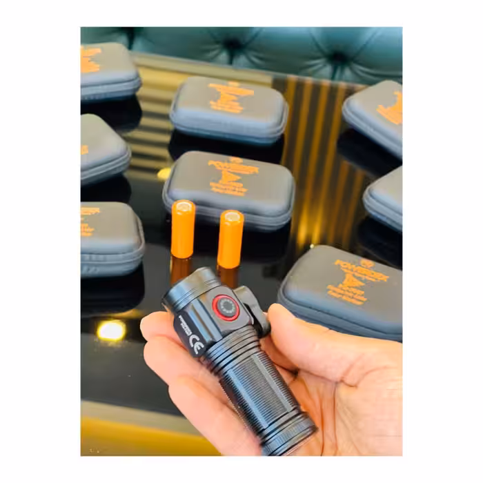 چراغ قوه Powerdex PD-7007 | توان 15 وات | شدت روشنایی بالا | شارژی و قابل استفاده مجدد | طراحی مینی و سبک | مجهز به پایه آهنربایی برای نصب آسان | مناسب شکار، سفر و کمپینگ | ابزار روشنایی کاربردی برای استفاده روزمره