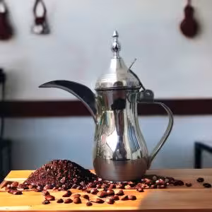 دله قهوه استیل سایز 8 ساخت کشور پاکستان سفید رنگ