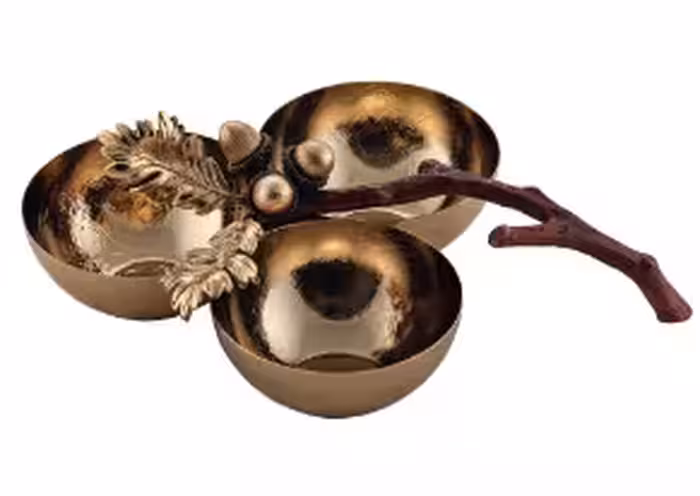 نقل خوری سه تایی بلوط