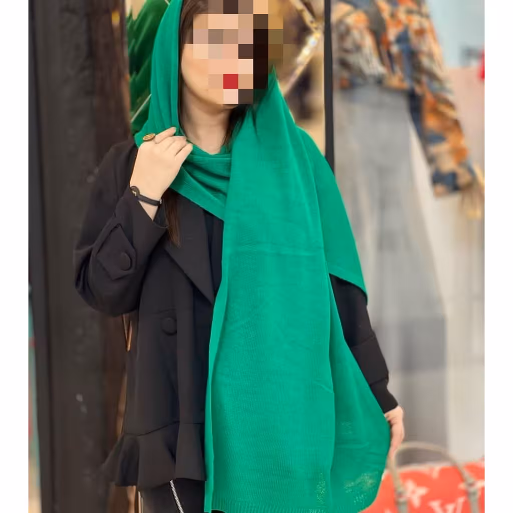 شال بافت ریز زنانه دارای رنگ بندی