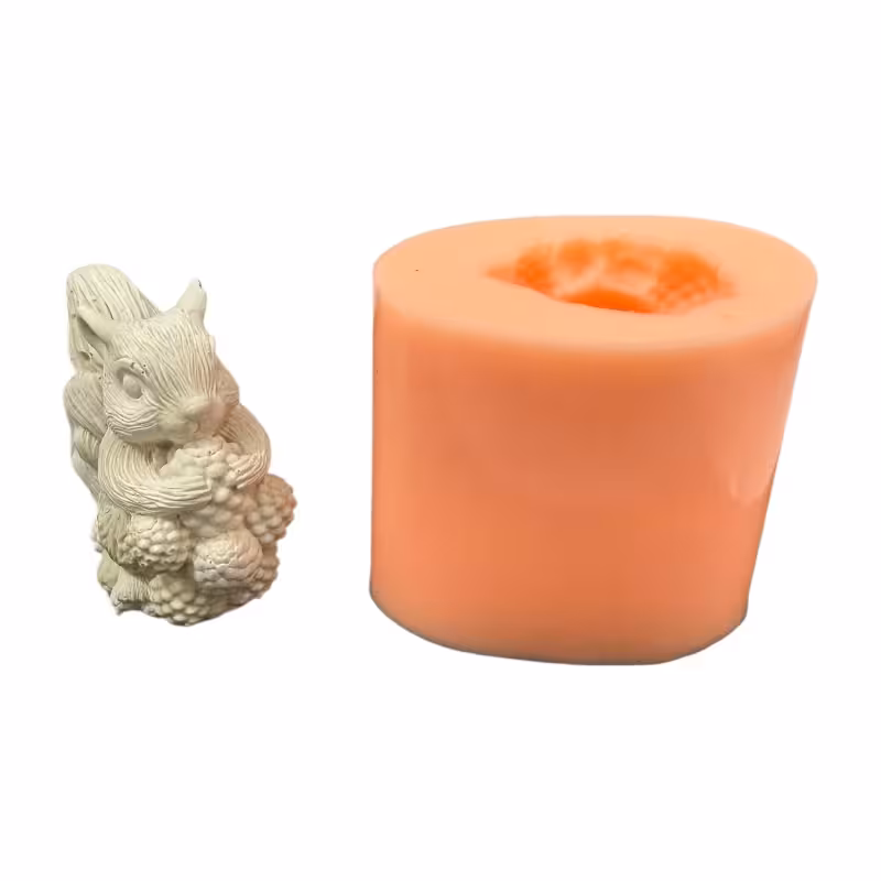 قالب سیلیکونی سنجاب کاج به دست ارتفاع 6.5 سانت